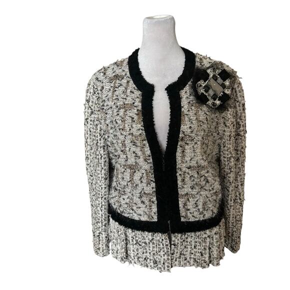 St. John Couture Tweed Jacket with Pin Size 16 - Picture 1 of 9